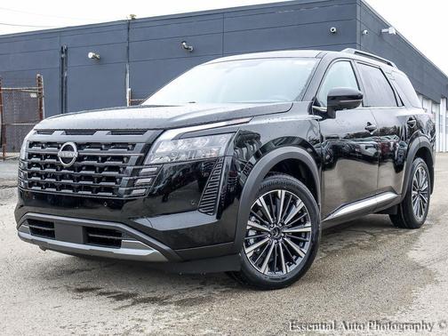 Super Black 2026 Nissan Pathfinder Platinum