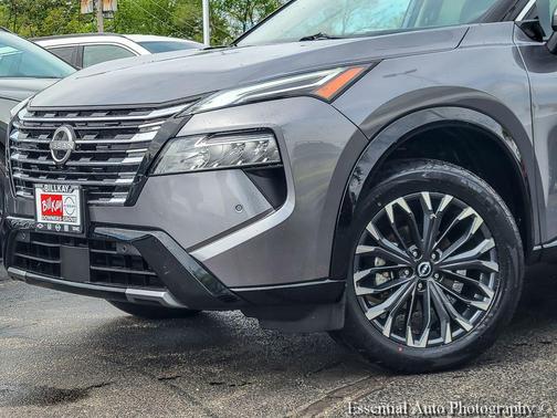 Gun Metallic 2026 Nissan Rogue Platinum