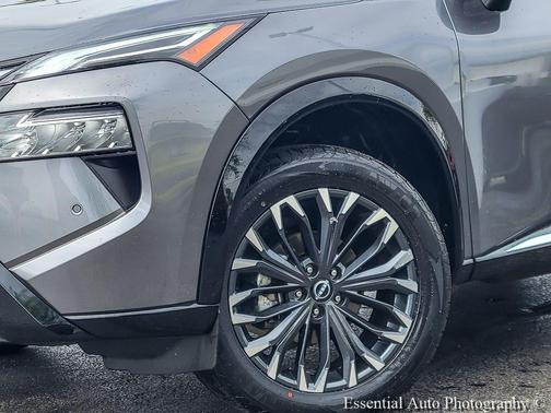 Gun Metallic 2026 Nissan Rogue Platinum