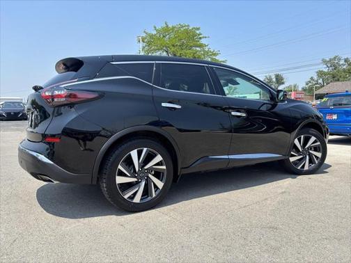 2023 Nissan Murano SL FWD
