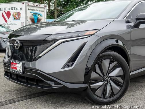 Gun Metallic 2025 Nissan ARIYA EVOLVE+