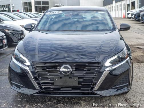 Super Black 2025 Nissan Altima 2.5 SV