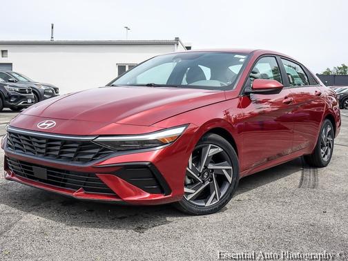 Ultimate Red 2025 Hyundai ELANTRA SEL
