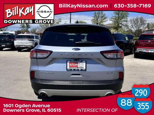 2022 Ford Escape Titanium