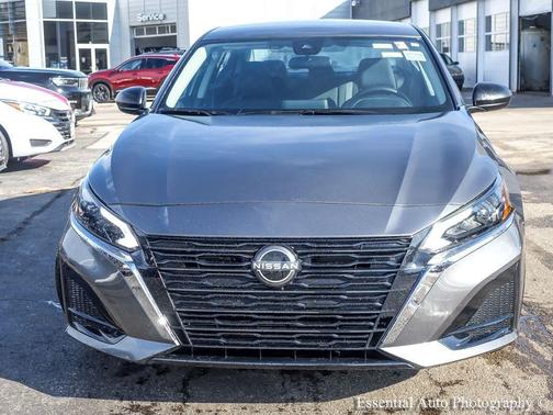 2025 Nissan Altima S FWD