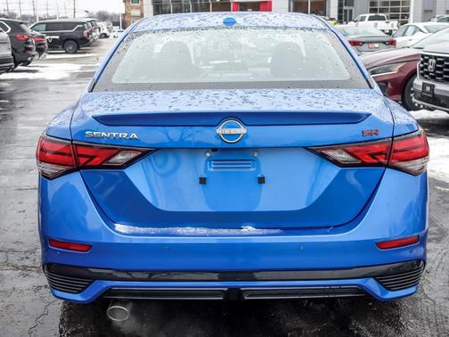 2025 Nissan Sentra SR