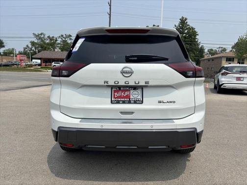 2025 Nissan Rogue SL