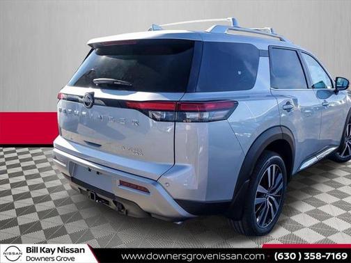 2025 Nissan Pathfinder Platinum 4WD