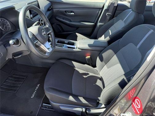 Gun Metallic 2025 Nissan Sentra SV