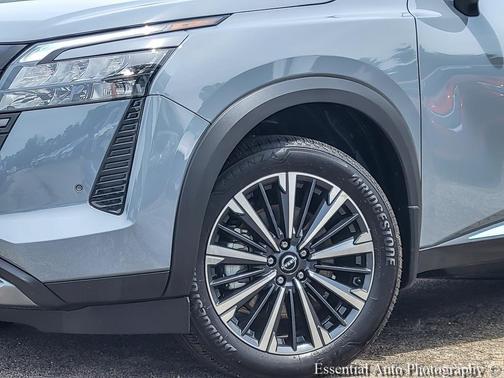 Boulder Gray Pearl 2026 Nissan Pathfinder Platinum