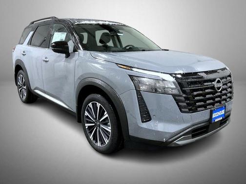Boulder Gray Pearl 2026 Nissan Pathfinder Platinum