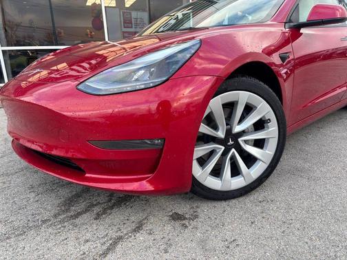 2022 Tesla Model 3 Long Range