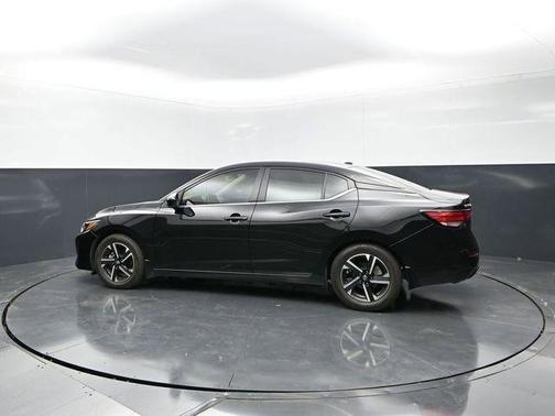 Super Black 2025 Nissan Sentra SV
