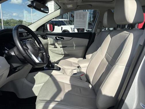 2020 Nissan Rogue Sport SL