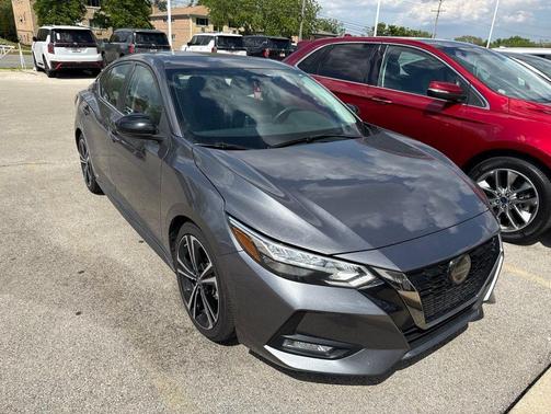 Gun Metallic 2020 Nissan Sentra SR