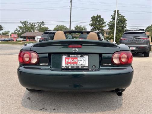 2002 Mazda MX-5 Miata CONVERTIBLE