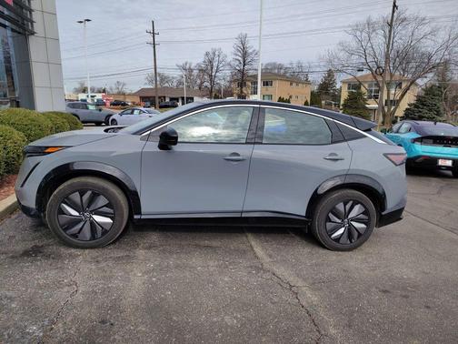 2023 Nissan ARIYA VENTURE+