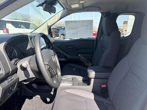 2025 Nissan Frontier S