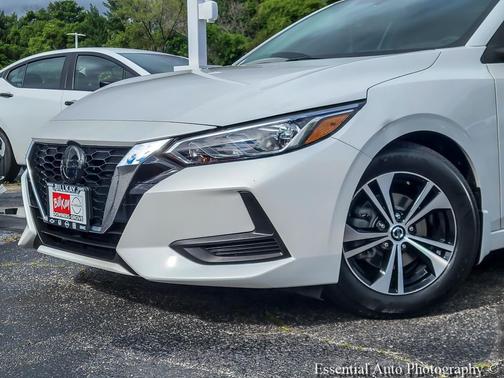 Aspen White Tricoat 2021 Nissan Sentra SV