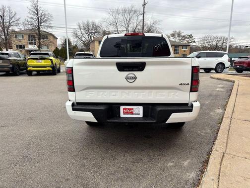 2026 Nissan Frontier SV