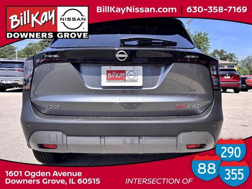 2025 Nissan Kicks SR