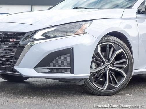 Gray Sky Pearl 2025 Nissan Altima SR FWD