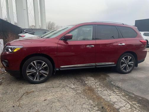 2020 Nissan Pathfinder Platinum 4WD