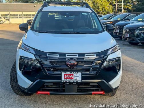 Everest White Pearl Tricoat 2027 Nissan Rogue Rock Creek