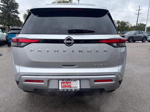 2025 Nissan Pathfinder SL 4WD