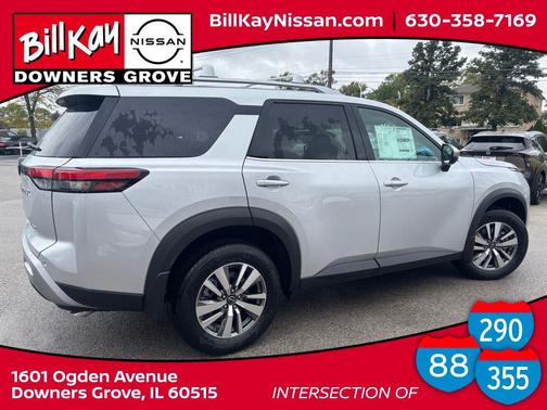 2025 Nissan Pathfinder SL 4WD