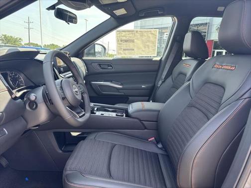 2025 Nissan Pathfinder Rock Creek 4WD