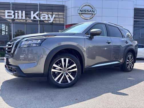 2025 Nissan Pathfinder Platinum 4WD