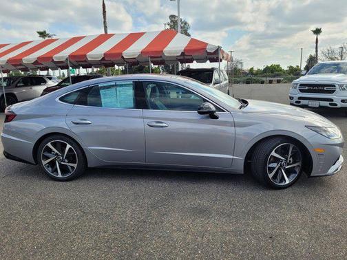 2023 Hyundai SONATA SEL Plus