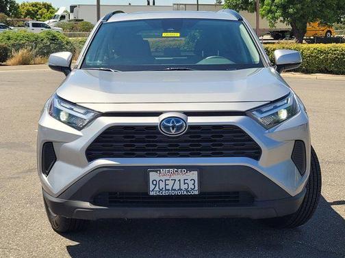 2022 Toyota RAV4 Hybrid XLE