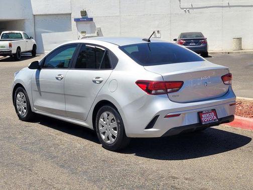 2022 Kia Rio LX