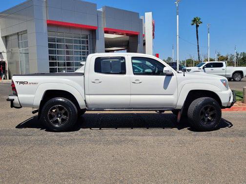 2014 Toyota Tacoma Base