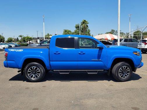2021 Toyota Tacoma TRD Sport