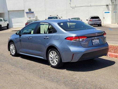 2024 Toyota Corolla Hybrid LE