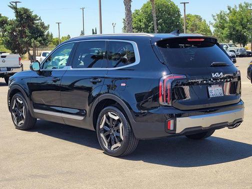 2023 Kia Telluride EX