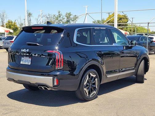 2023 Kia Telluride EX