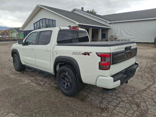 Glacier White 2026 Nissan Frontier PRO-4X