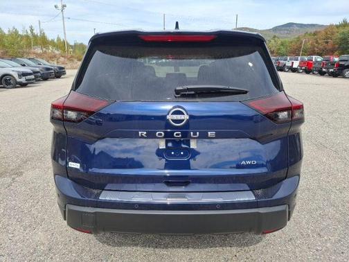 Deep Ocean Blue 2026 Nissan Rogue SV