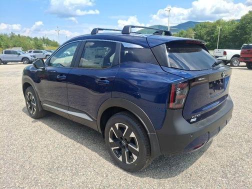 Deep Blue Pearl 2026 Nissan Kicks SV