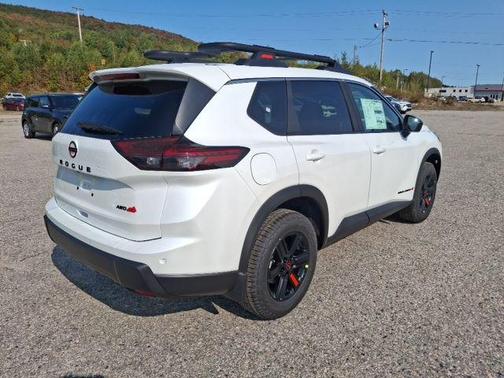 Everest White P 2026 Nissan Rogue Rock Creek