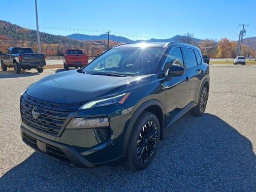Obsidian Black 2027 Nissan Rogue