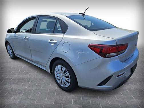 2022 Kia Rio S