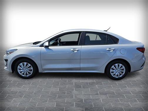 2022 Kia Rio S