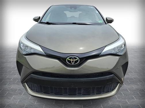 2021 Toyota C-HR XLE