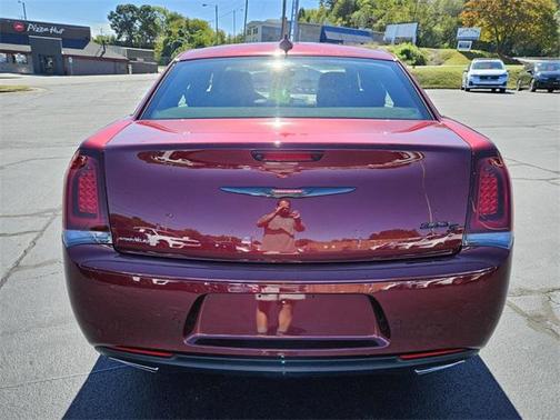 2023 Chrysler 300 S
