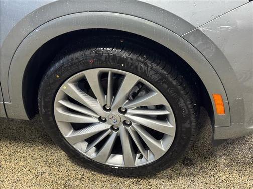 2025 Buick Envision Avenir AWD